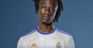 Реал Мадрид обяви трансфера на Едуардо Камавинга